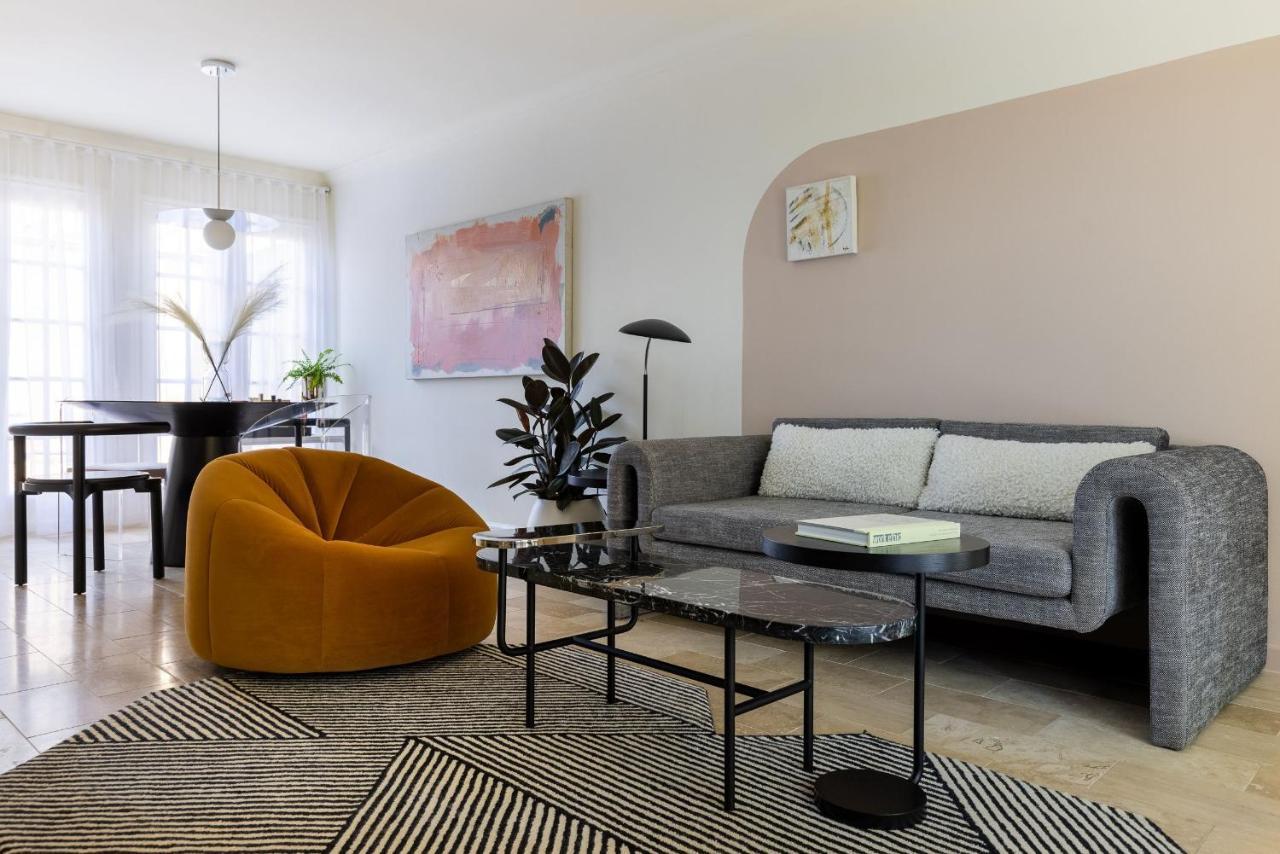 Bungalow Suite, Annex Building