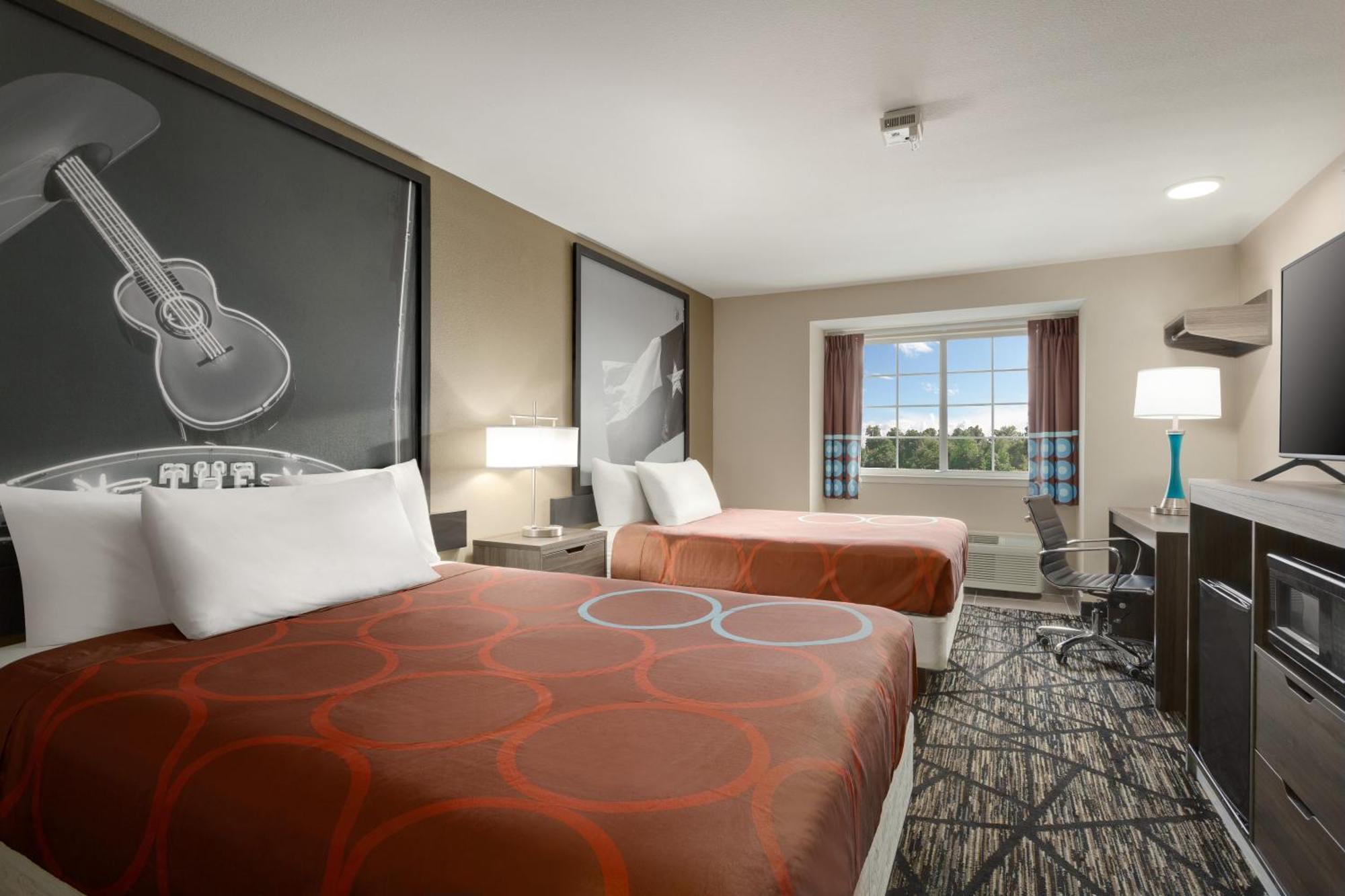 2 Queen Beds, Mobility/Hearing Impaired Accessible Room, Non-Smoking