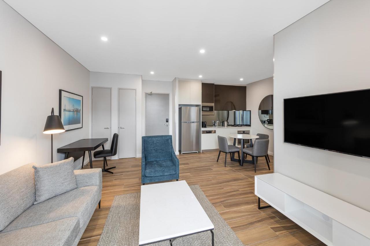 One Bedroom Luxury Twin Suite