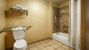 King Room - Disability Access Tub