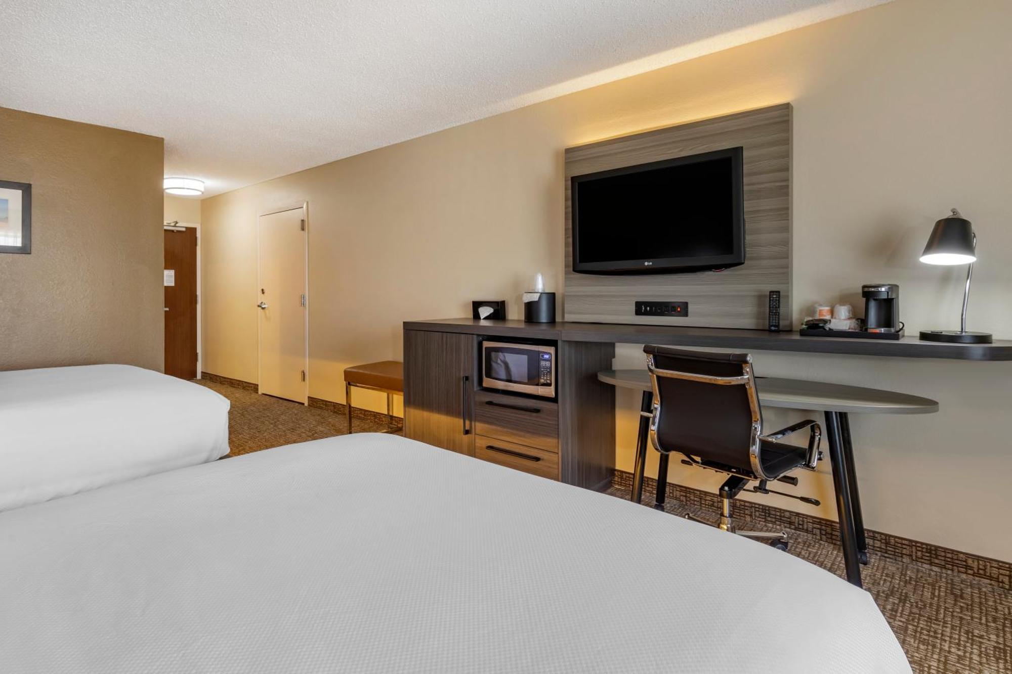 Double Room with Two Double Beds
