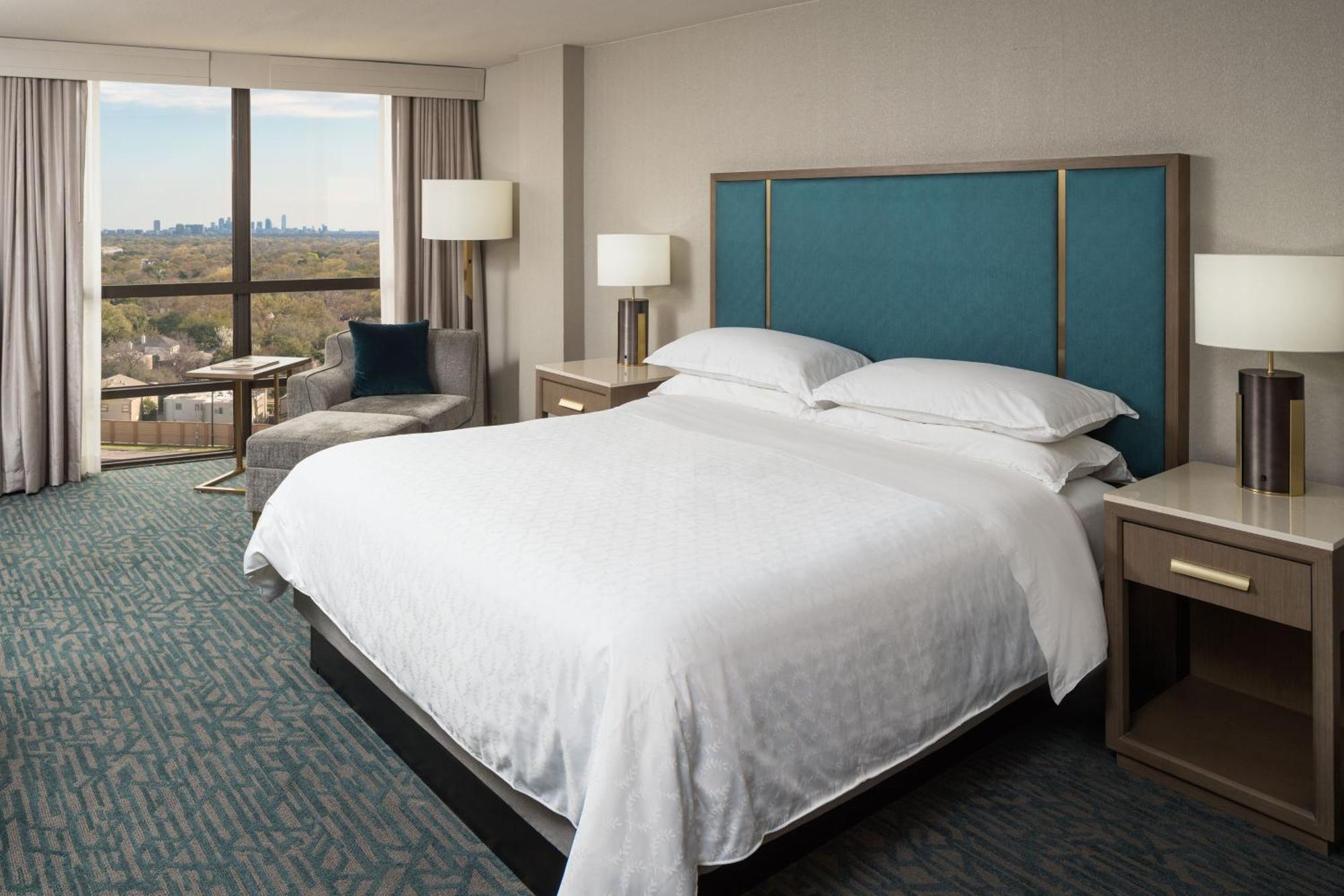 Guest Room, 1 King