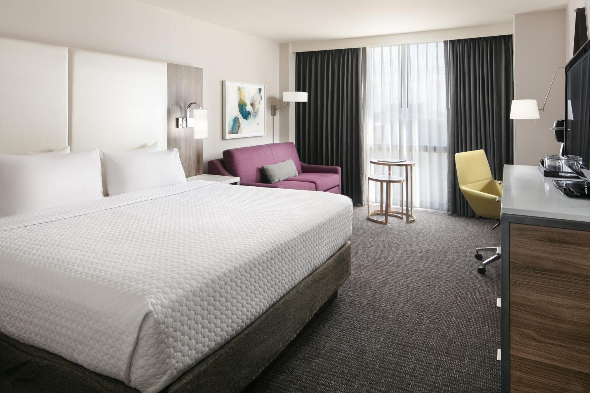 Standard King Room with Sofa Bed