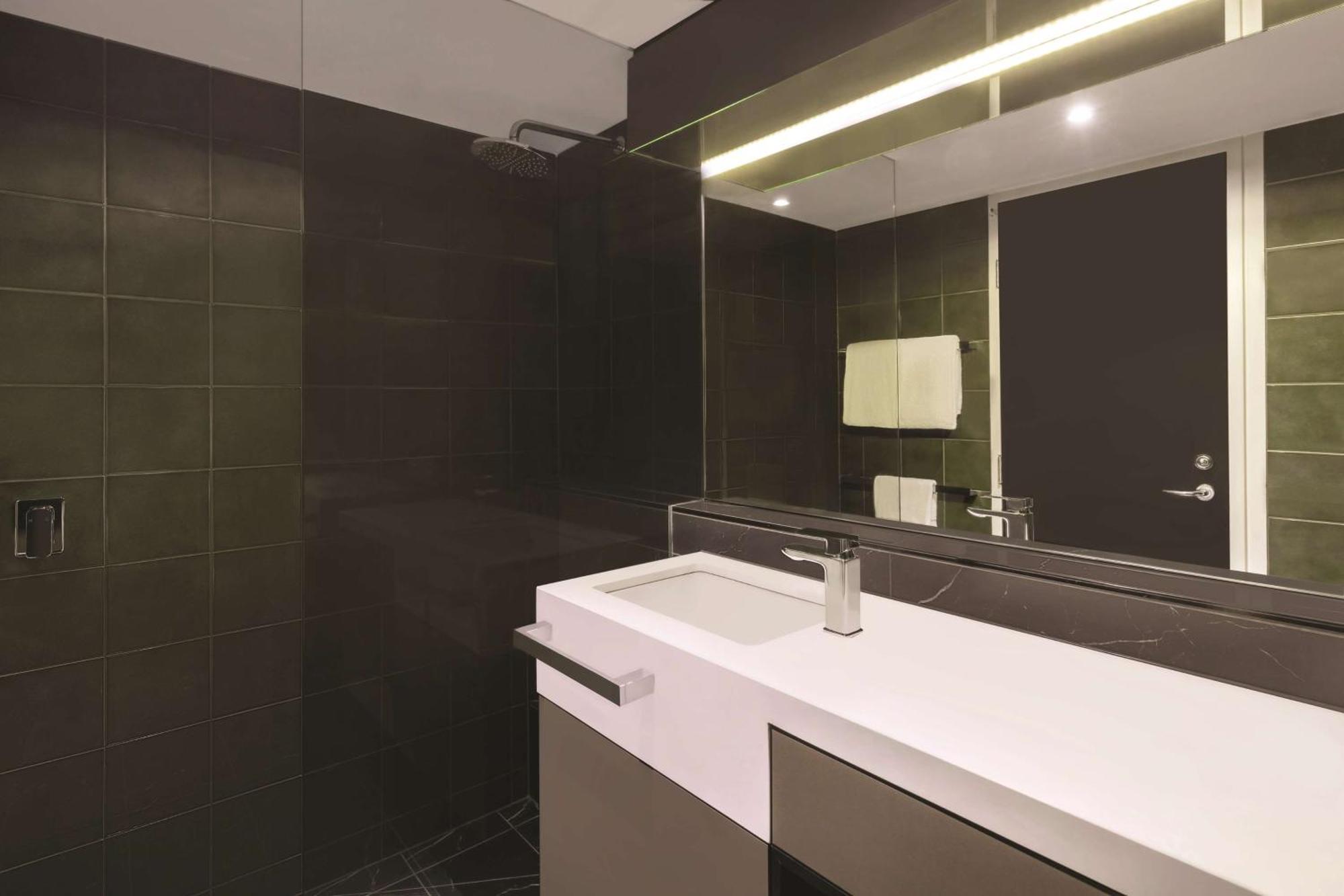 One-Bedroom Penthouse