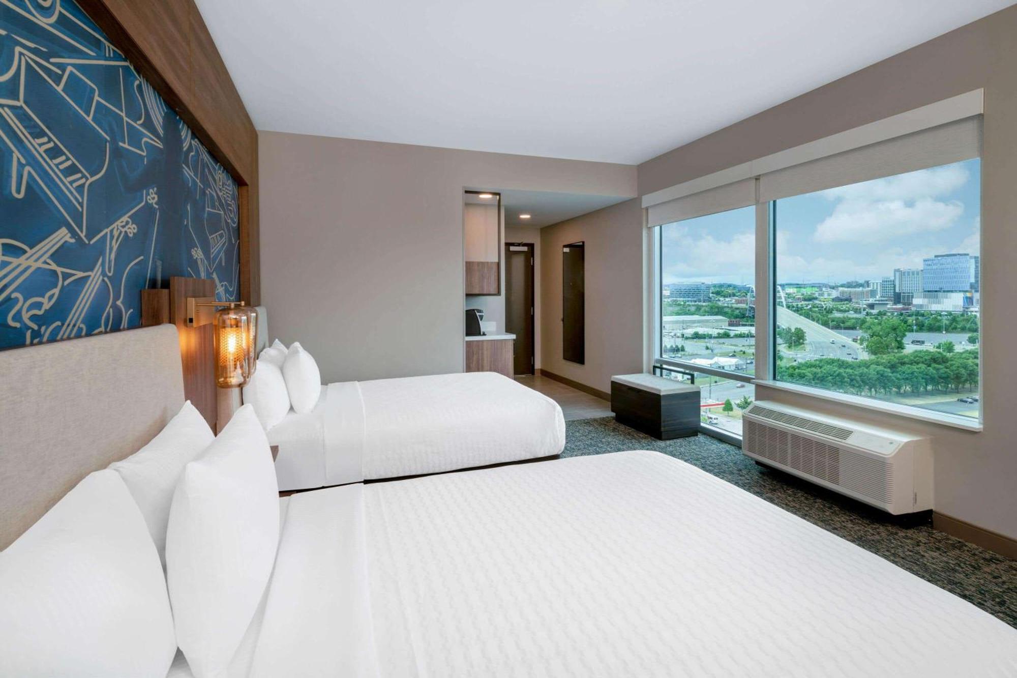Studio Suite with Two Queen Beds and Stadium View - Non-Smoking