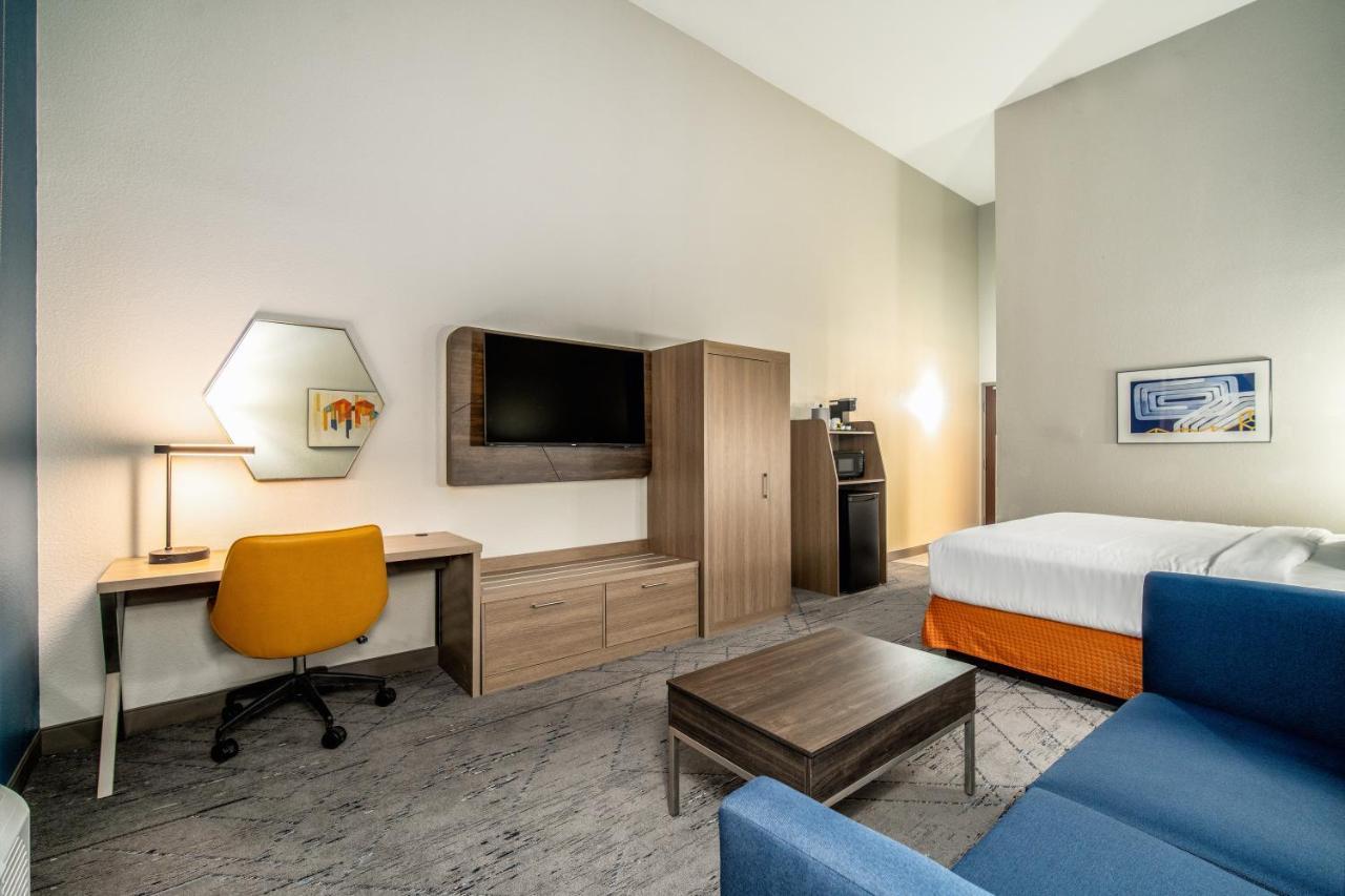 King Suite