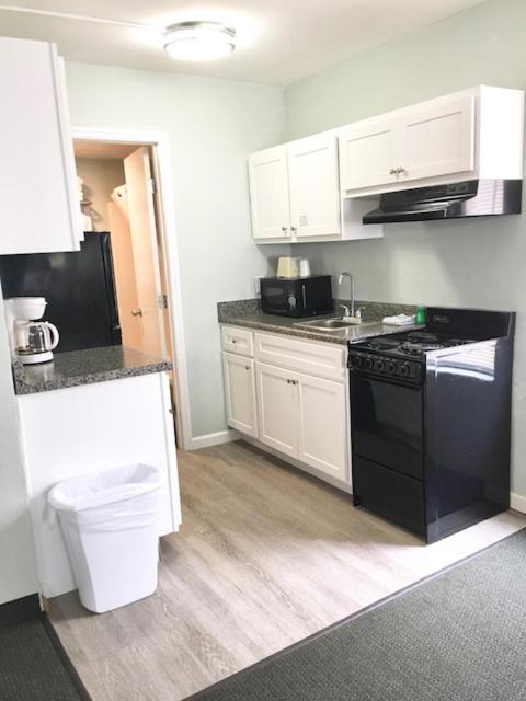 Non-Oceanfront Triple Queen Room