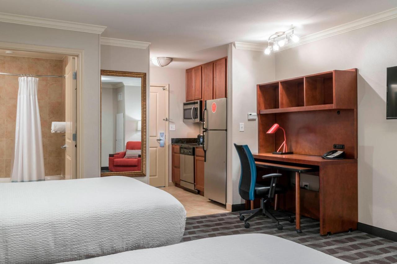 Studio with Two Double Beds