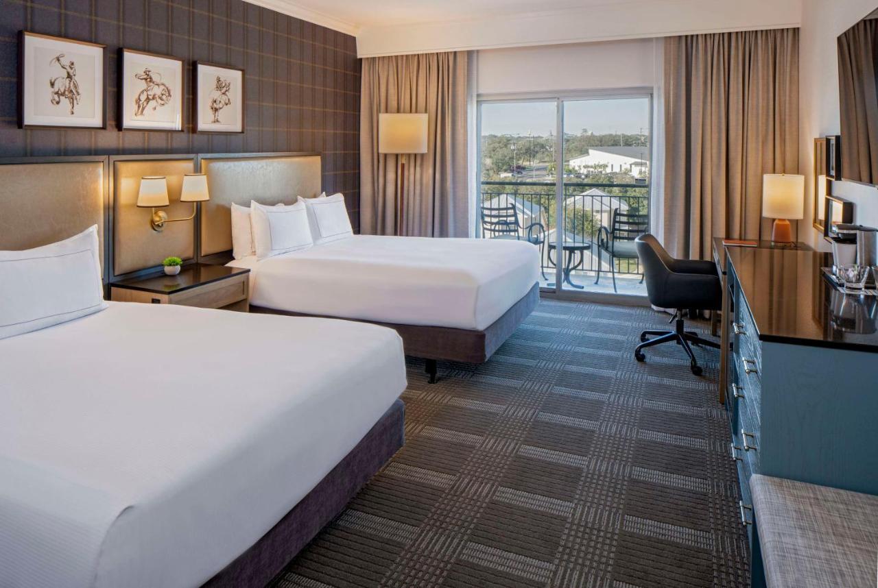 Queen Room with Two Queen Beds and Balcony