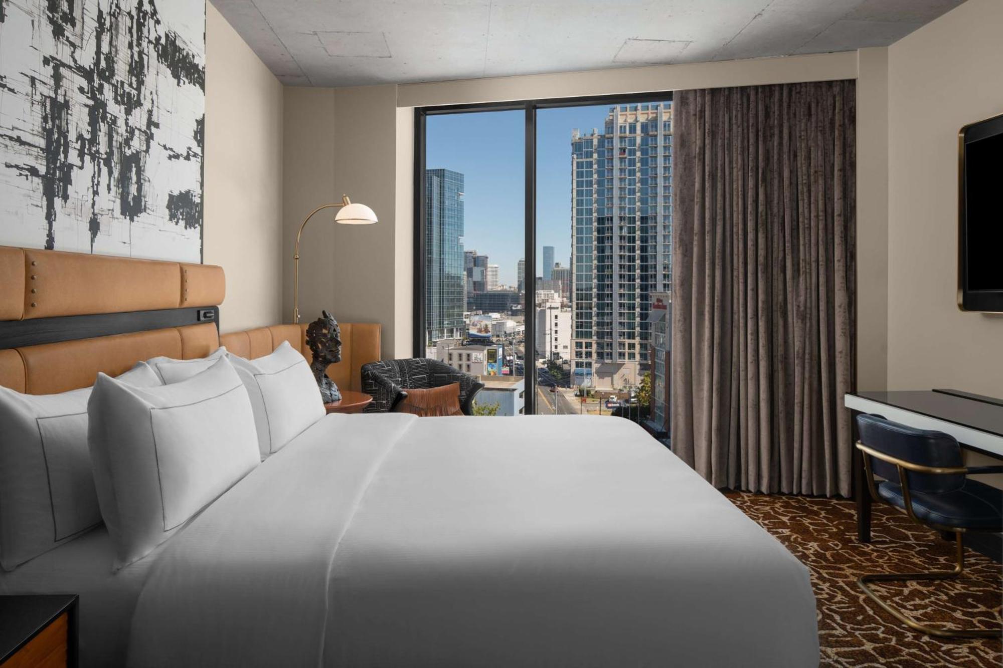 King Room with City View