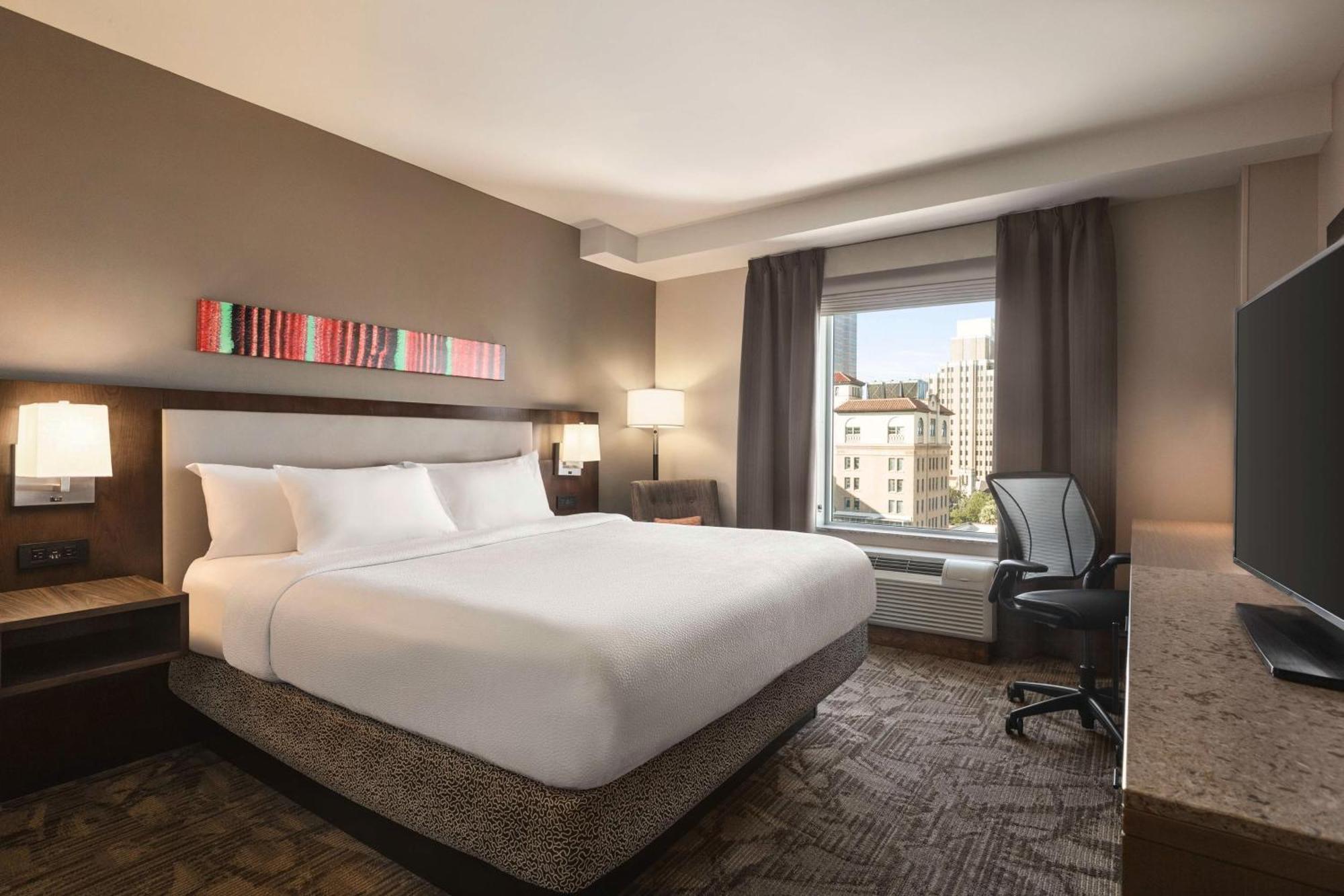 King Room