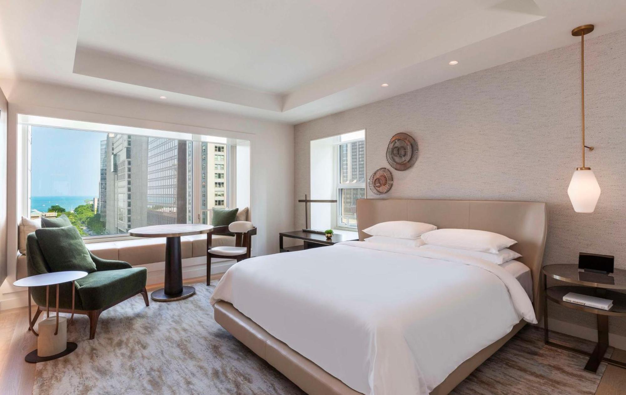 King Room Lake View,1434498955:JPEG