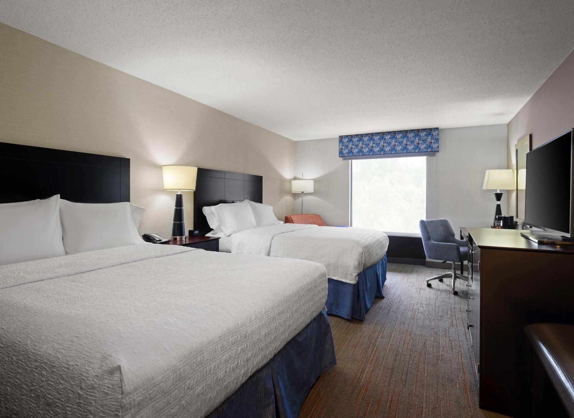 Room with Two Queen Beds - Non-Smoking