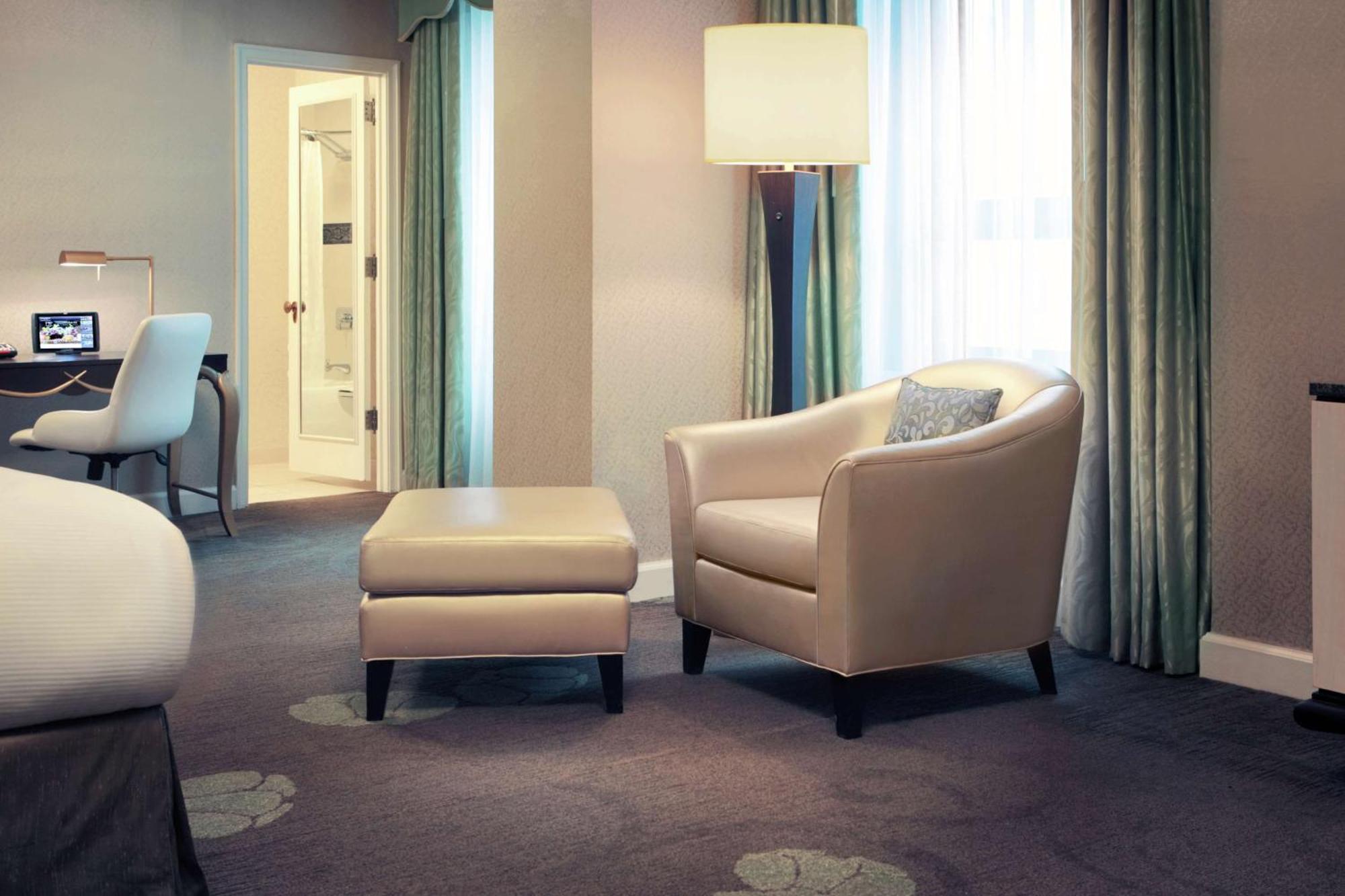 Premium King Room,1548864046:JPEG