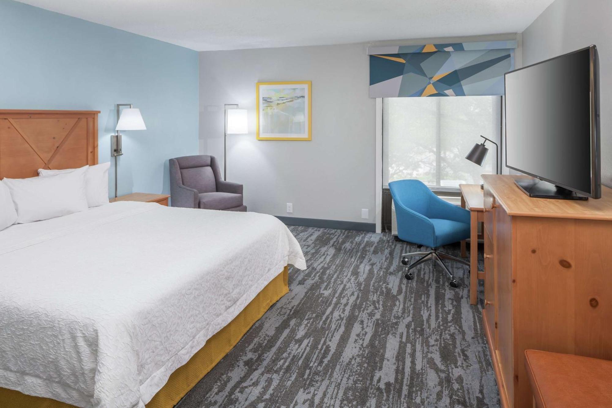 King Room - Mobility Access/Non-Smoking