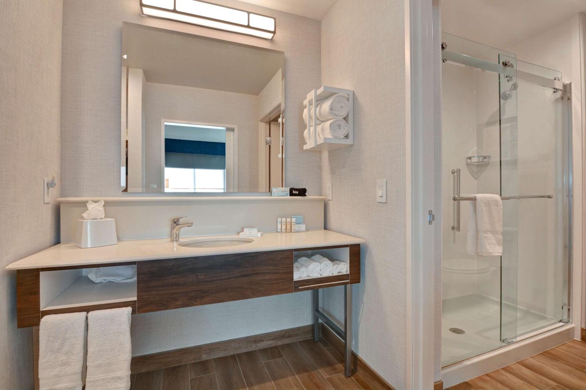 King Studio Suite,1552305475:JPEG