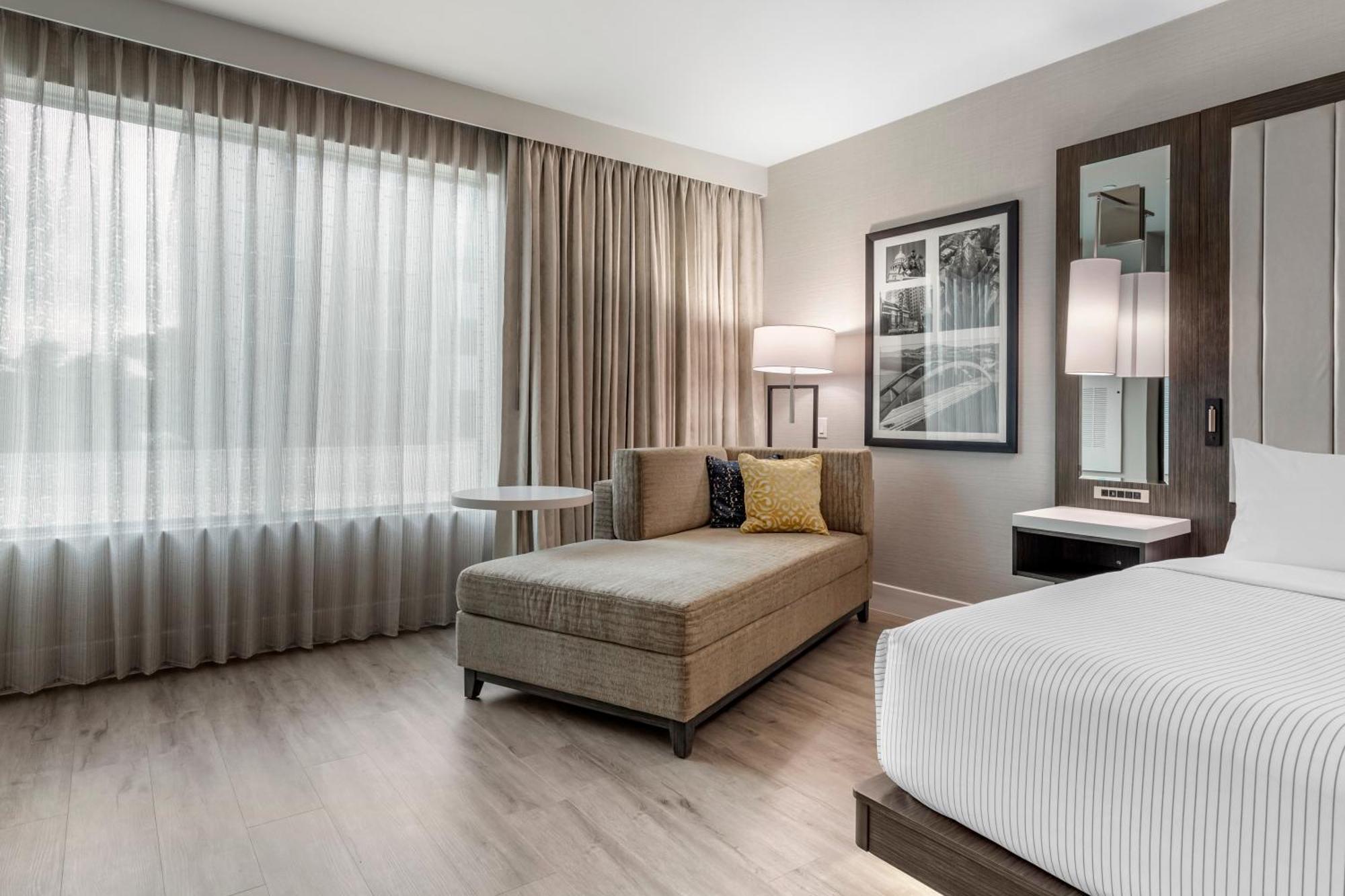 King Room - Disability Access/Non Smoking