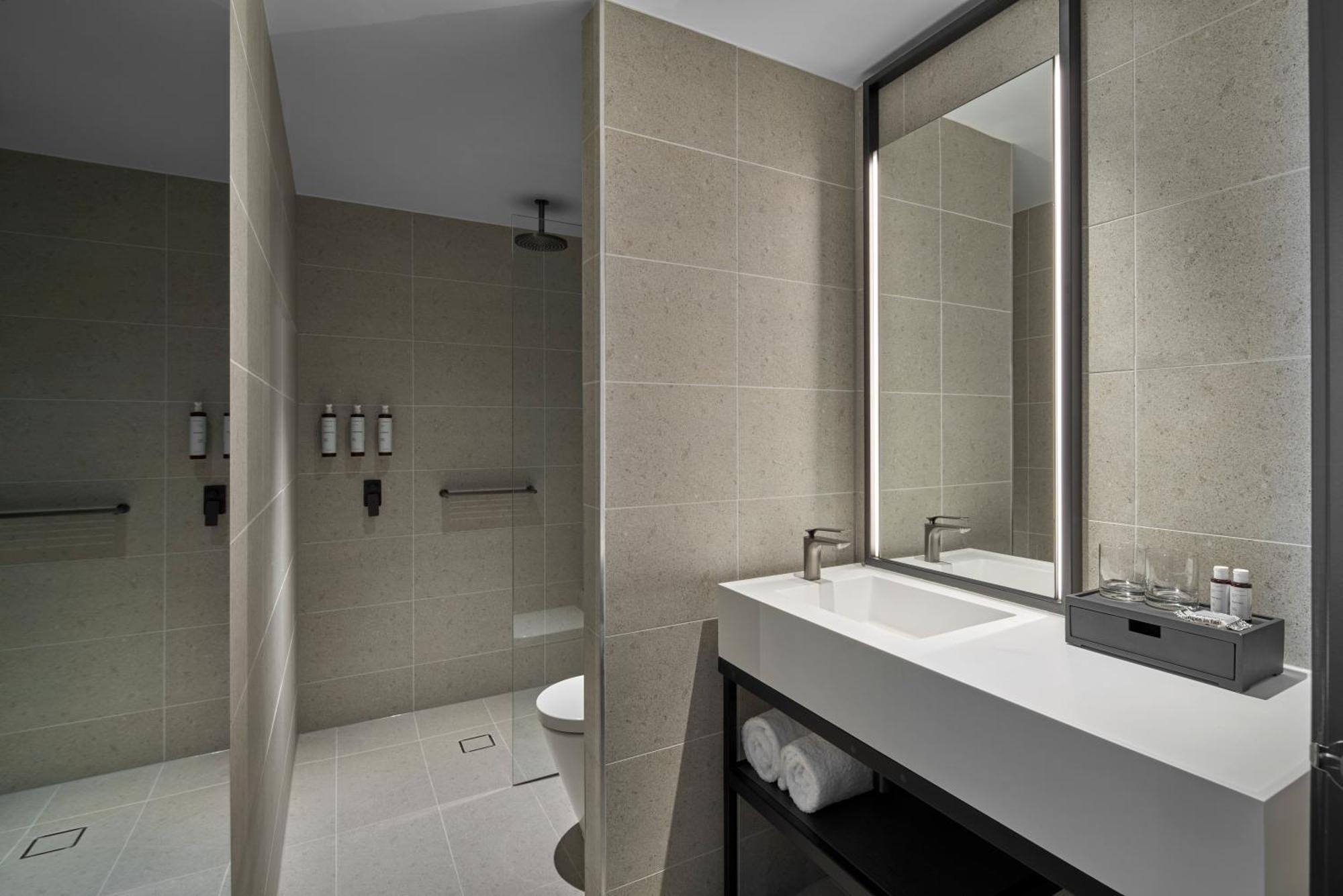 Superior, Guest Room, 2 Double, Urban view