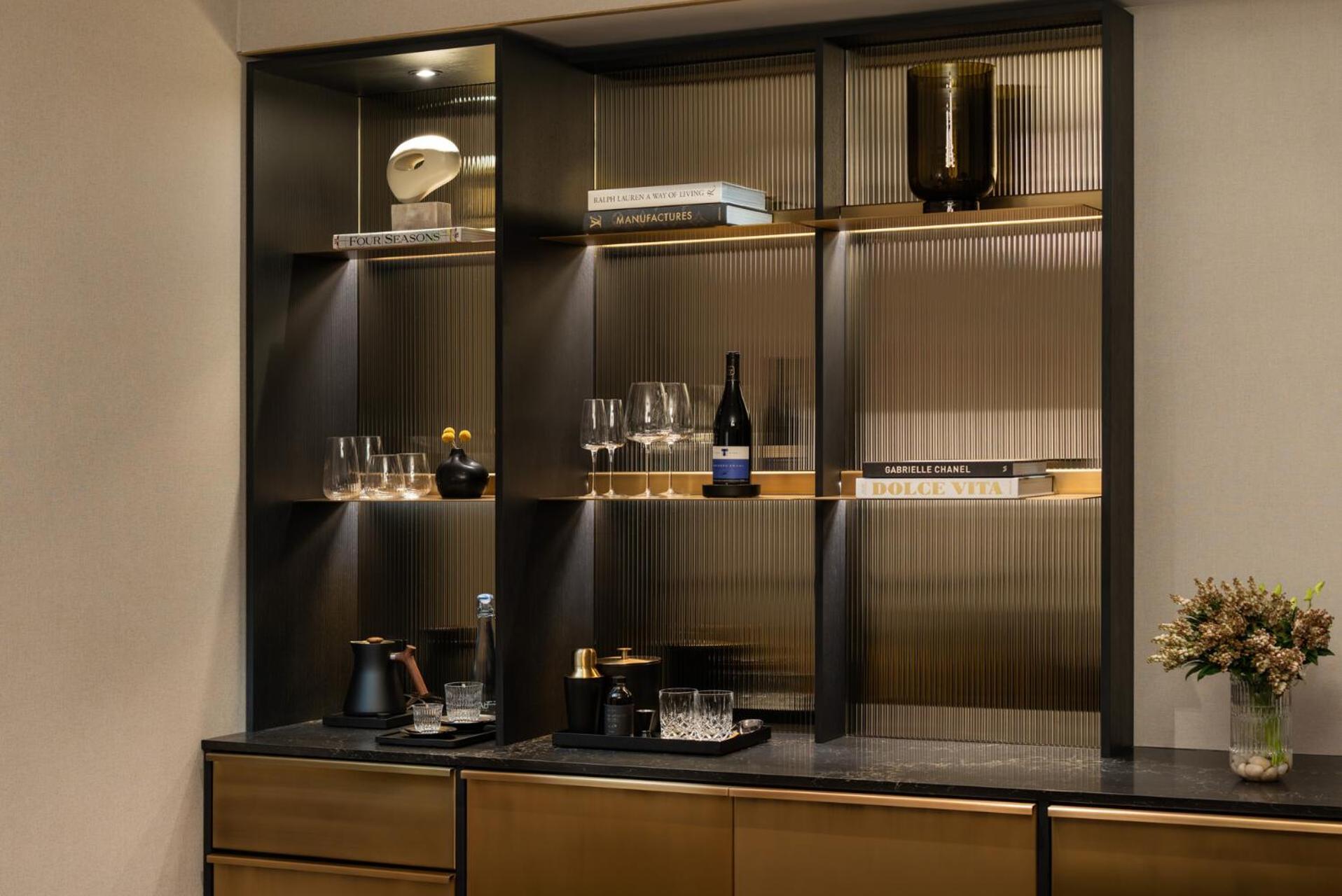Premier One-Bedroom Suite