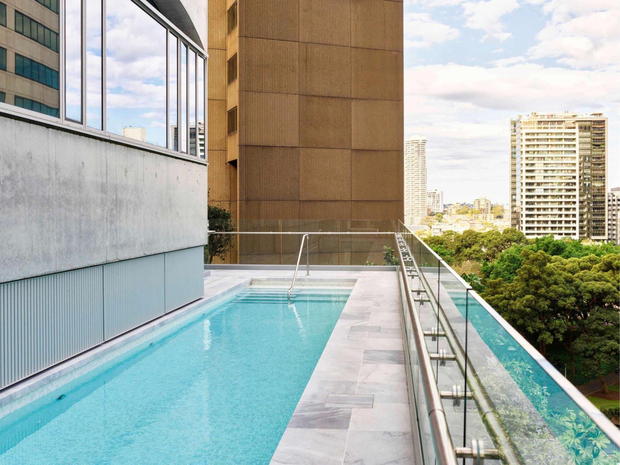 Junior Suite with One King Bed - Higher Floor,1708300307:JPEG