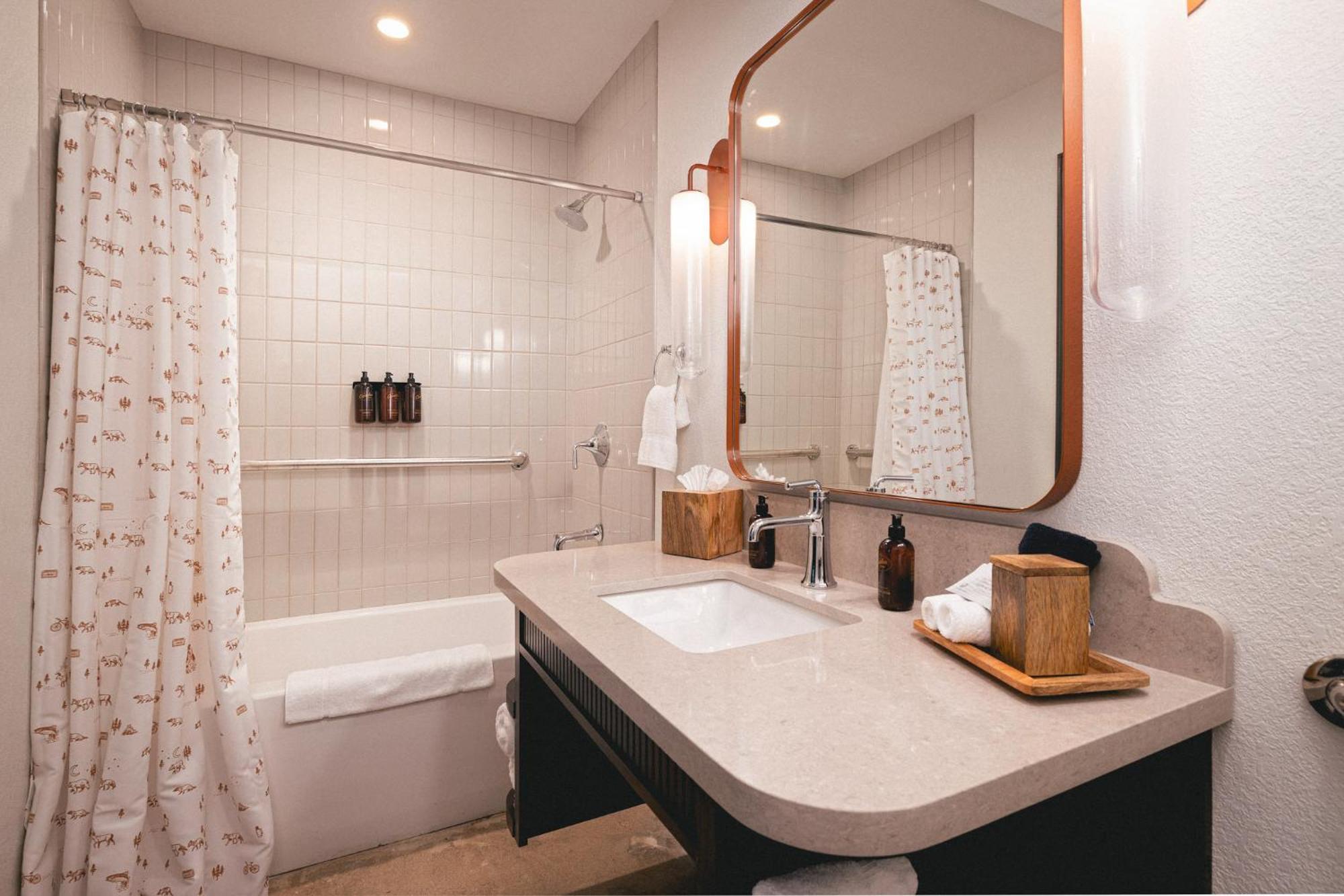 Two Bedroom Suite with Kitchenette - High Floor
