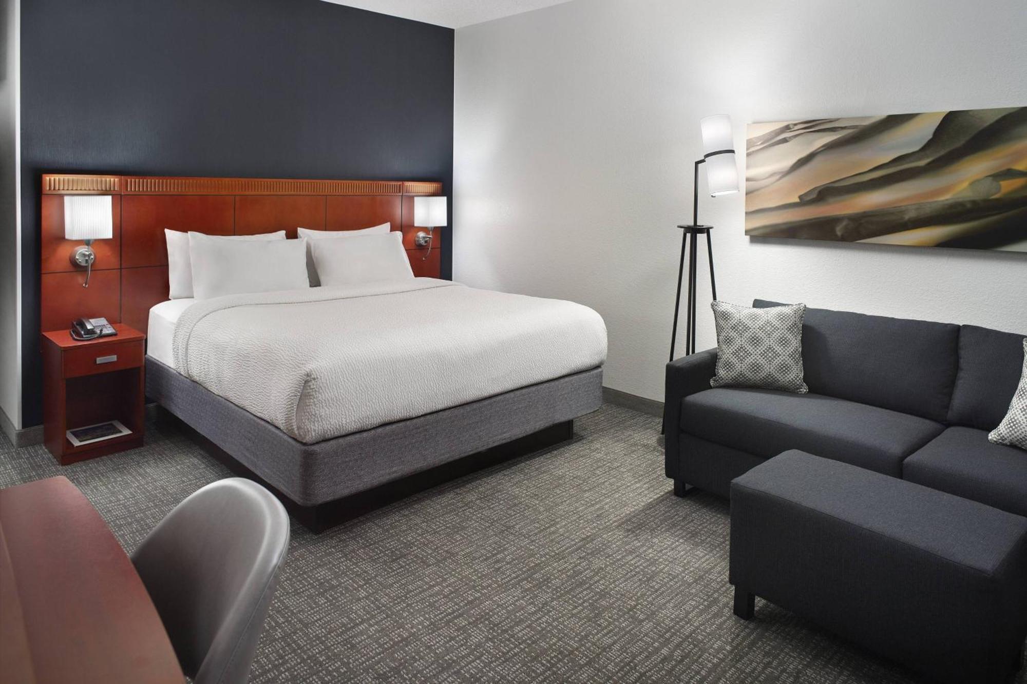 King Room - Hearing Accessible