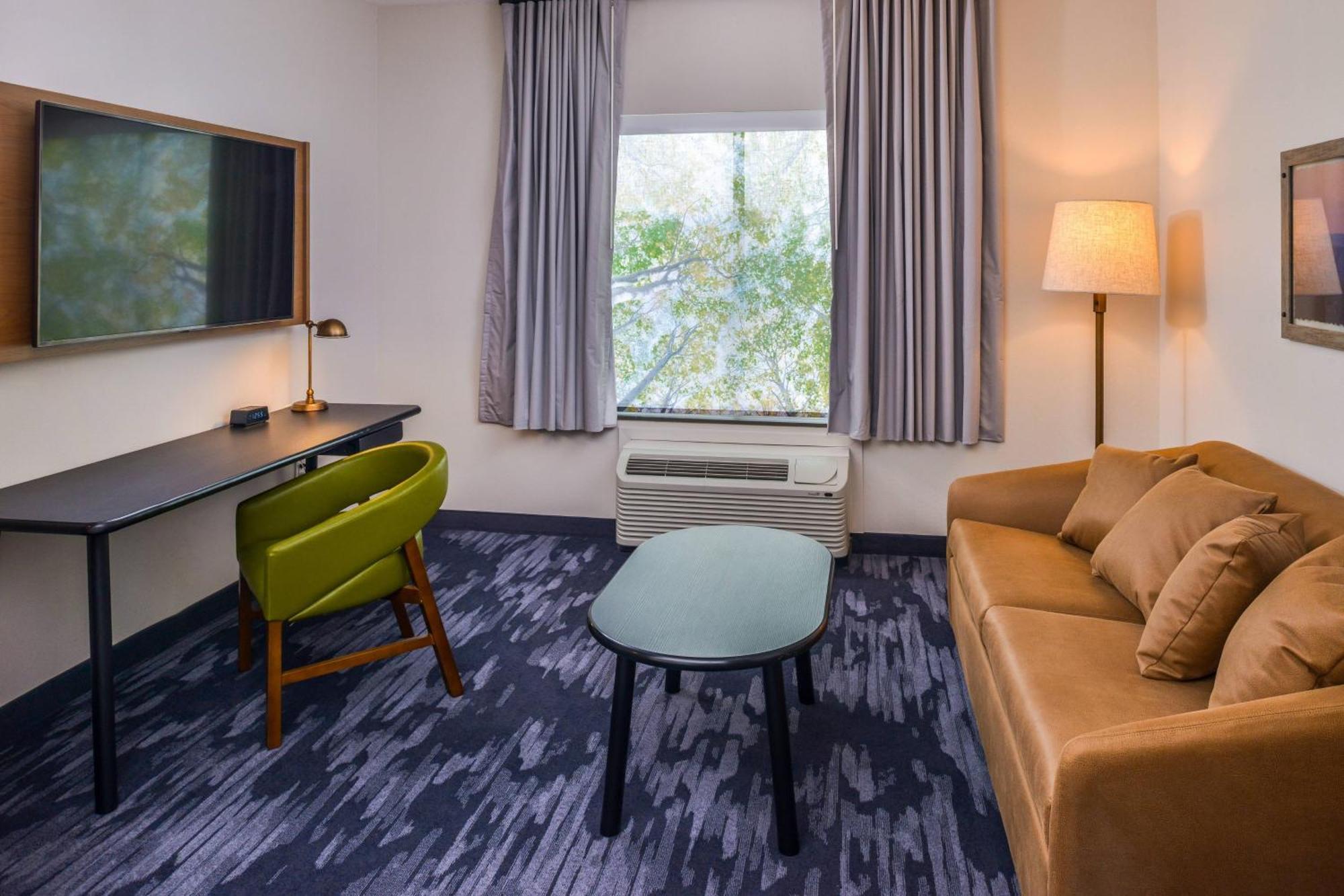 King Room with Sofa Bed