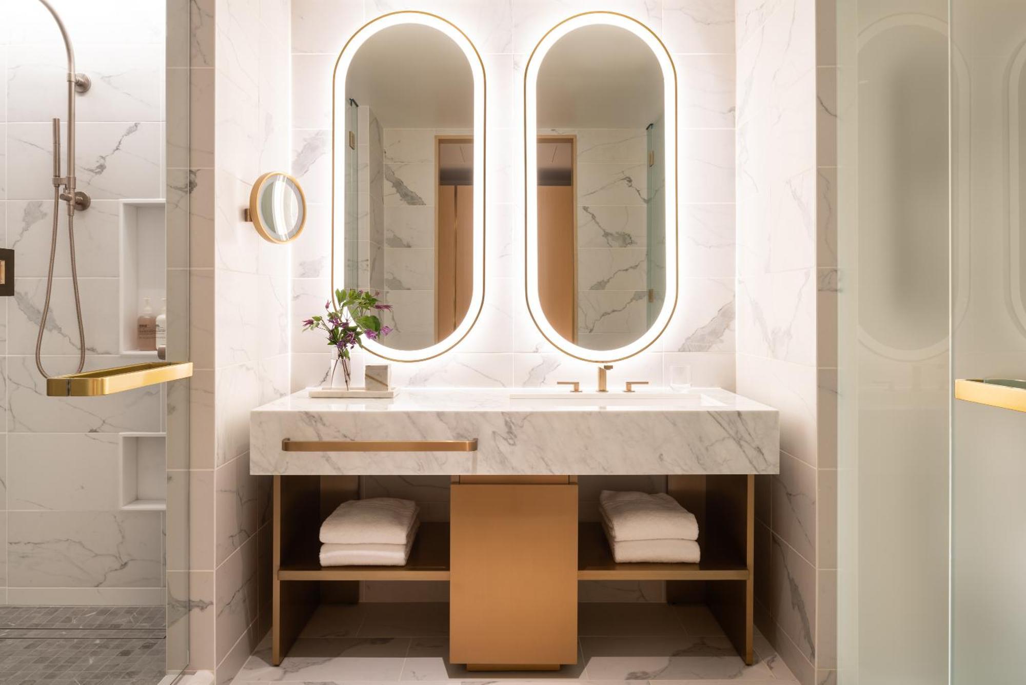 Accessible Superior Skyline-View Room King