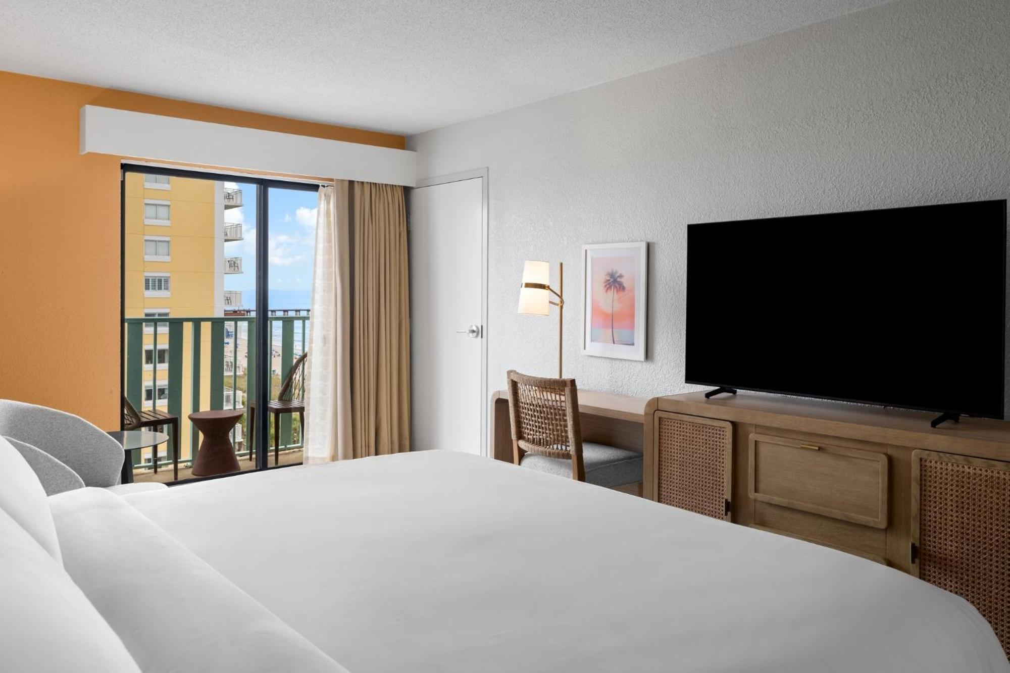 King Suite with Sofa Bed - Oceanfront