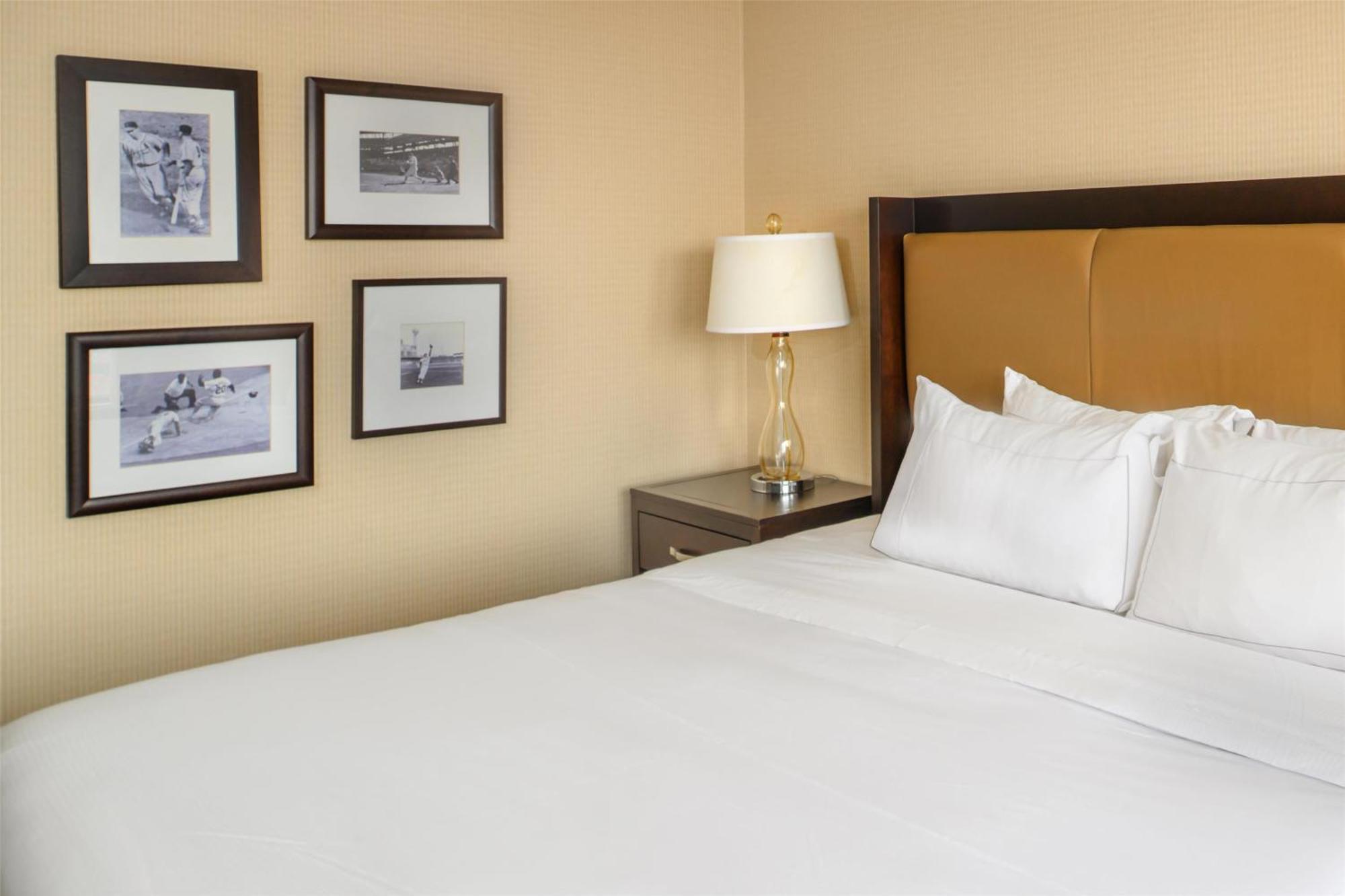 Premium King Room with Stadium View