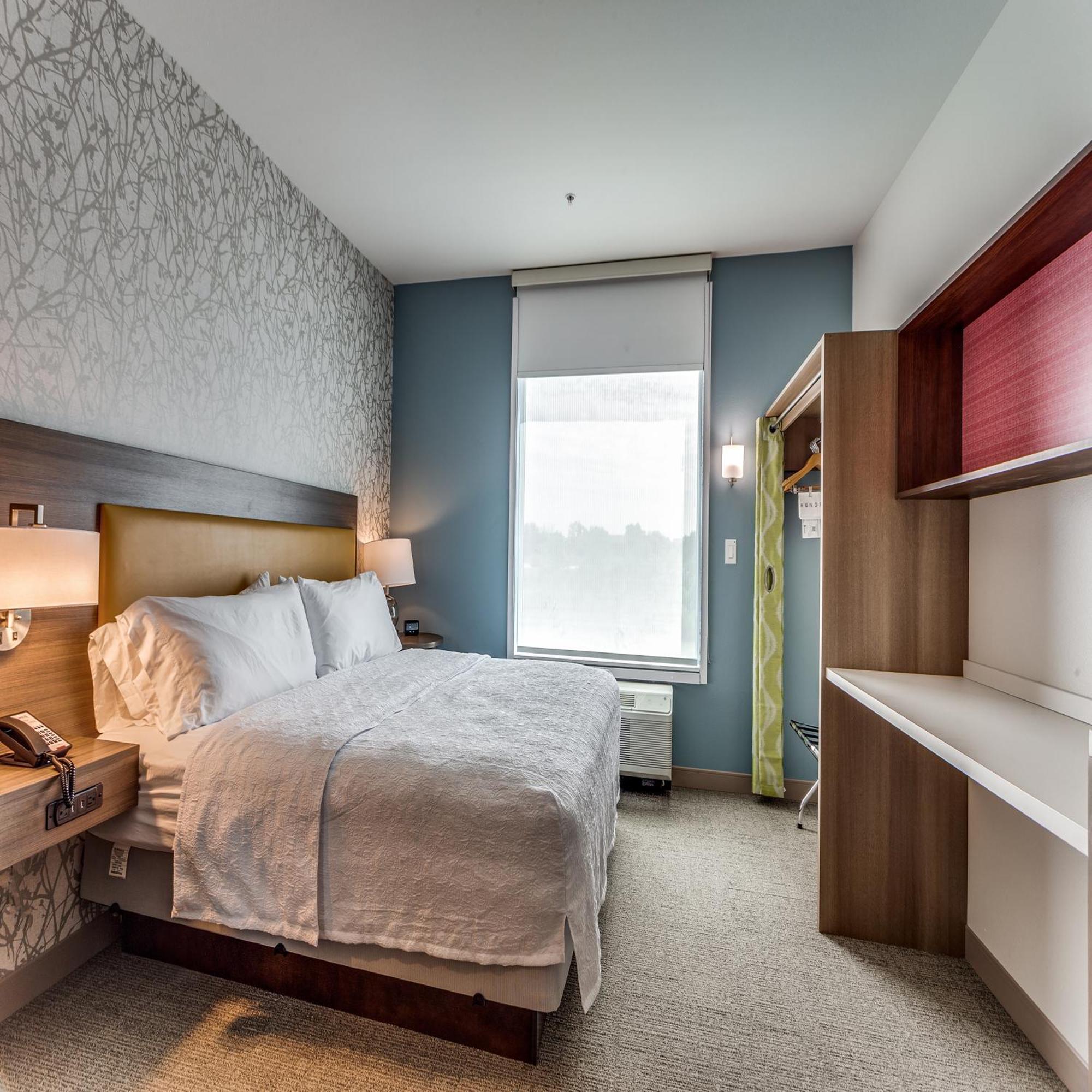 King Studio Suite