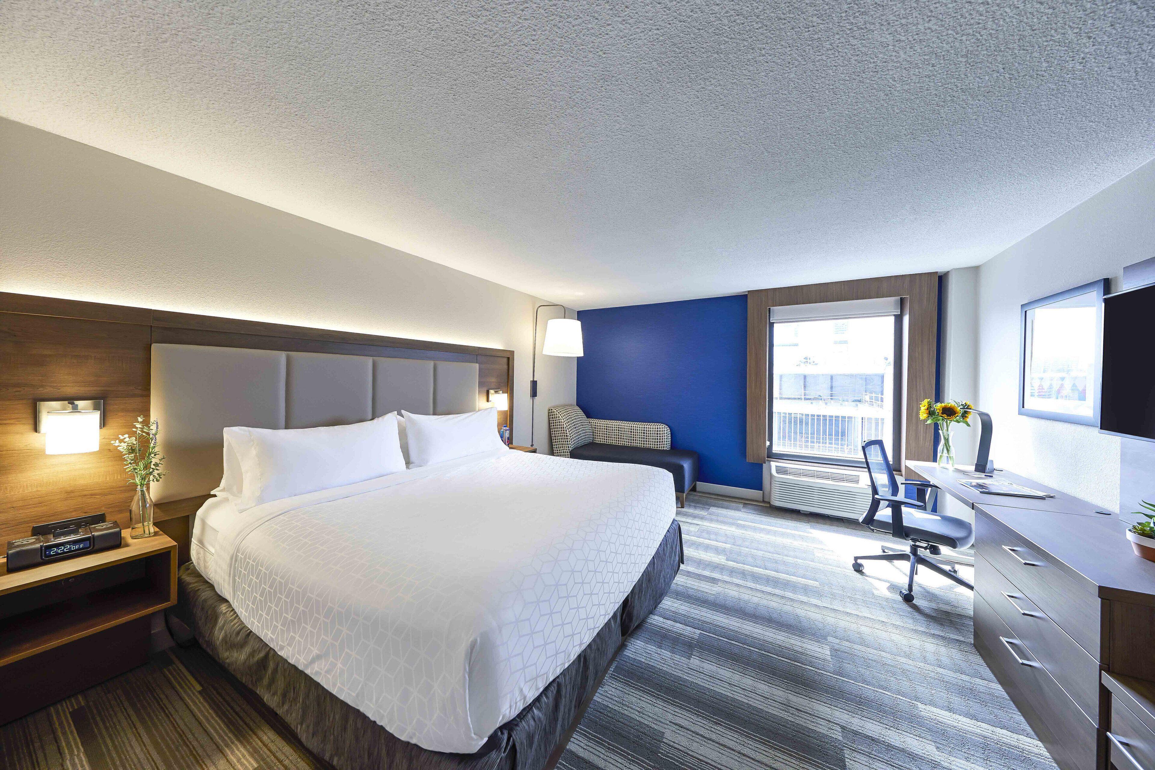 One-Bedroom King Suite,1434632986:JPEG