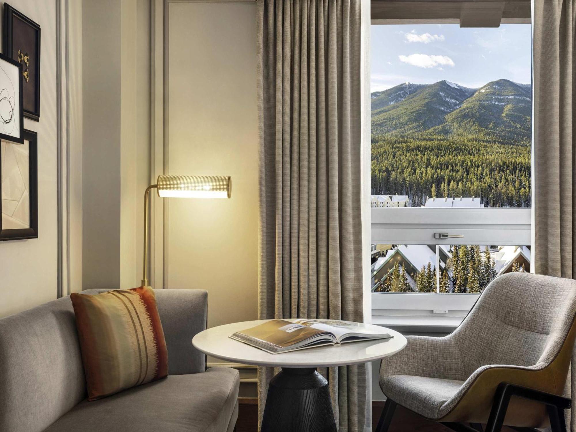 Fairmont Gold 1 King Room