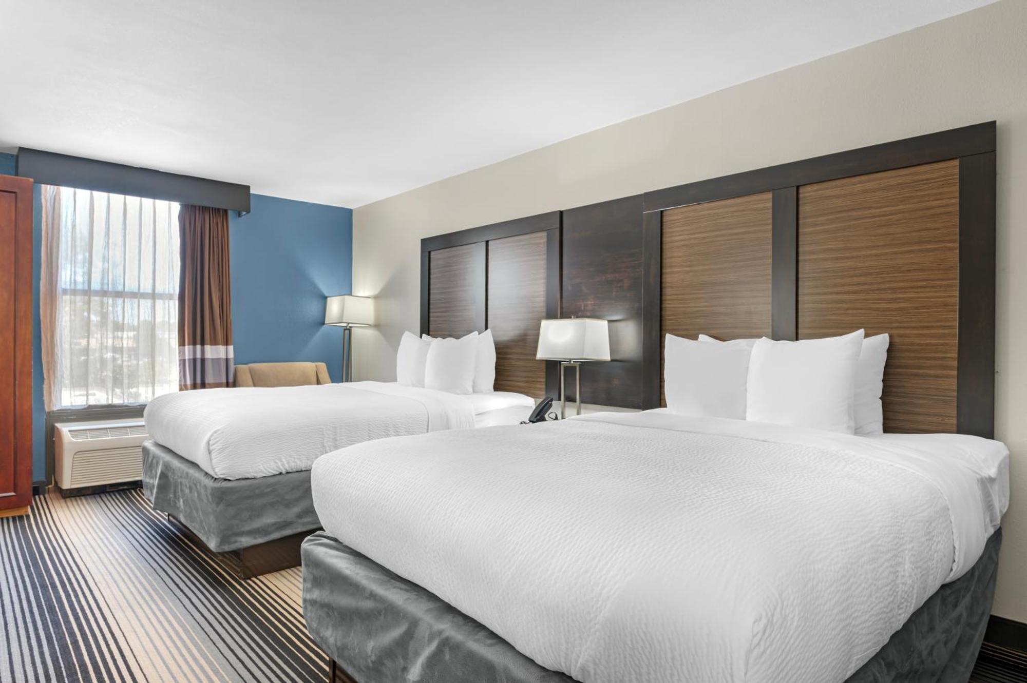 Standard Queen Room with Two Queen Beds - Non Smoking