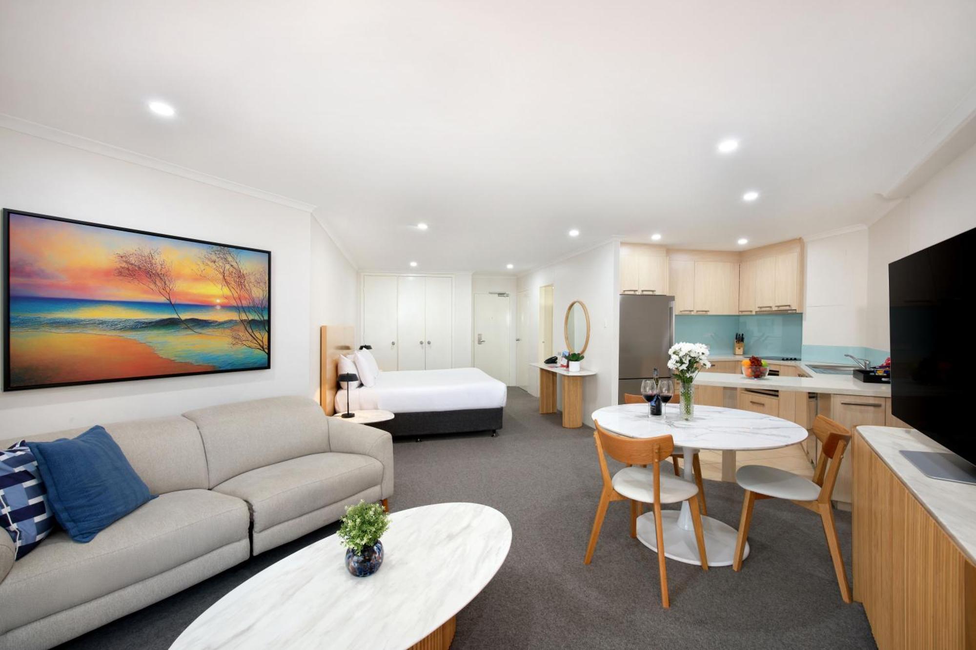 Studio Apartment