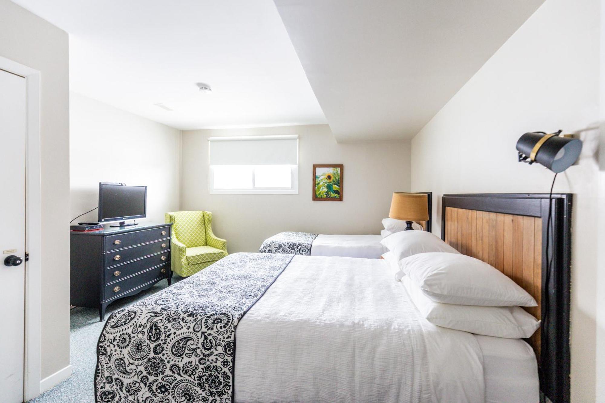 Deluxe Double or Twin Room with Garden View