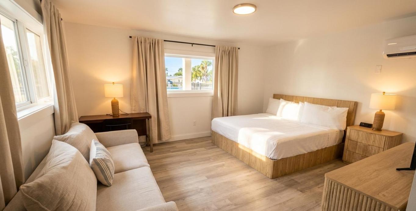 Comfort Triple Room