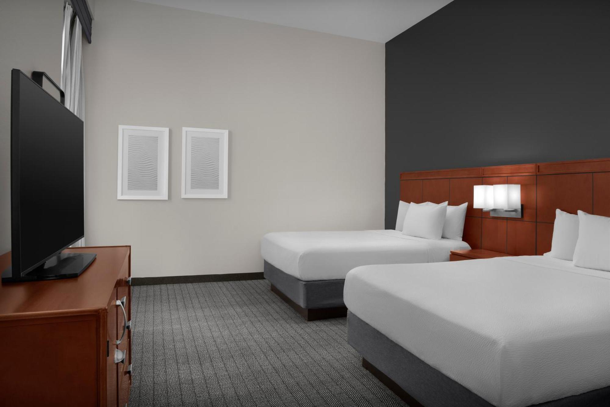 Queen Room with Two Queen Beds