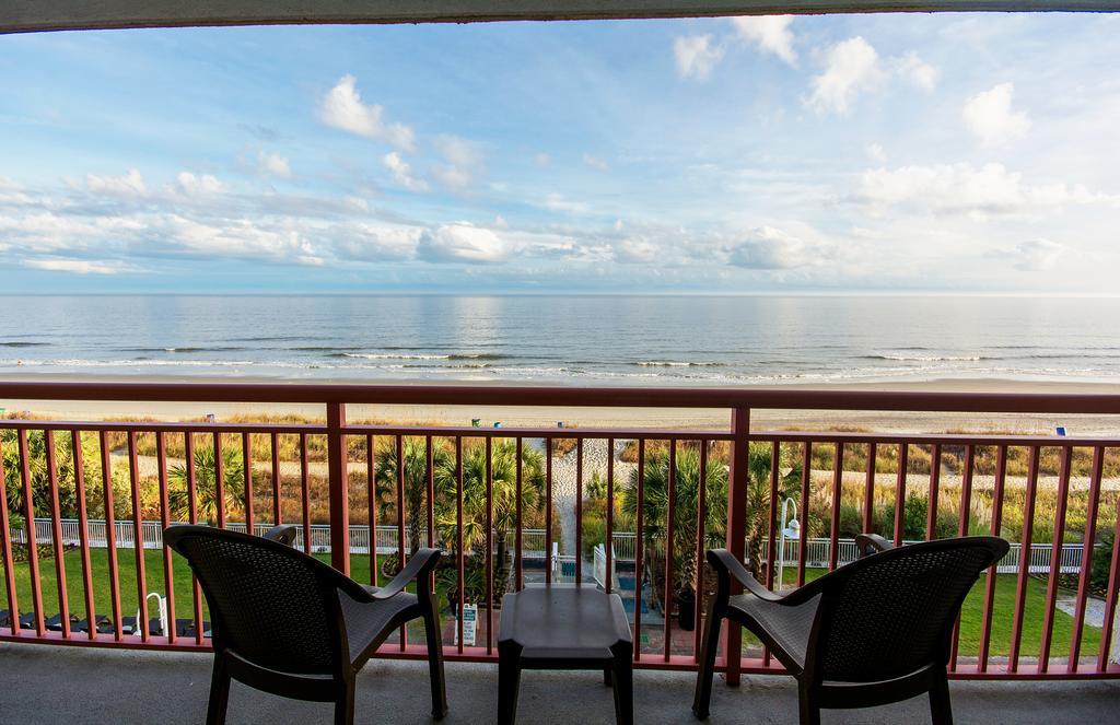 Oceanfront Deluxe One Bedroom King Condo