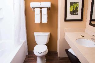 One Bedroom Suite with 2 Double Beds - Non-Smoking