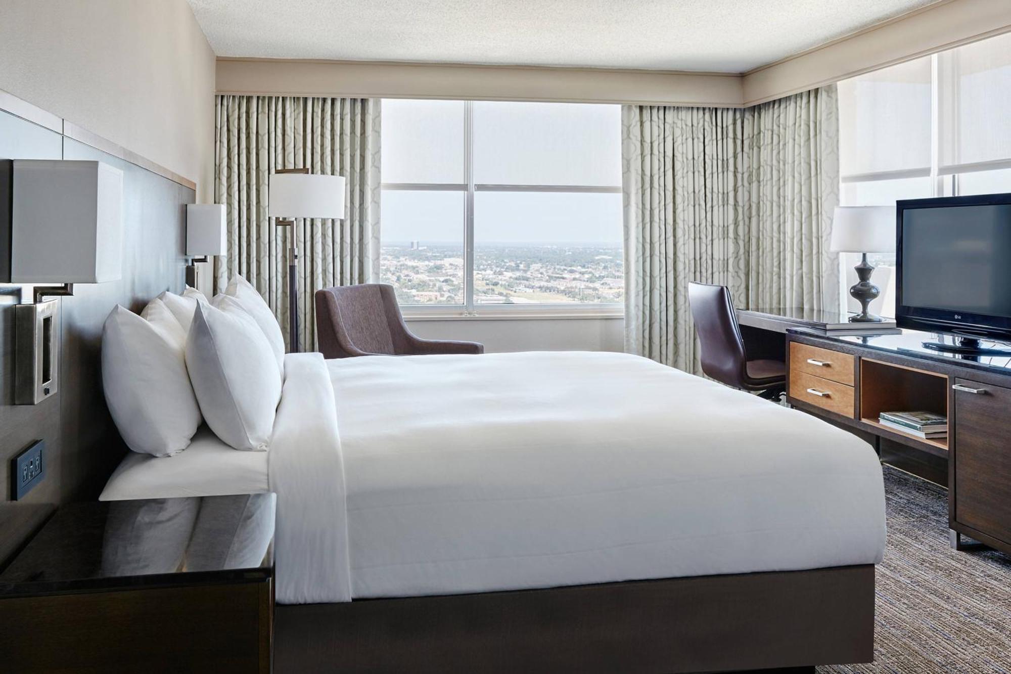 King Room with City View