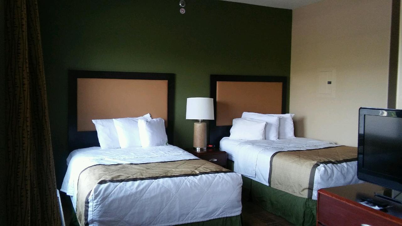 One Bedroom Suite with 2 Double Beds - Non-Smoking