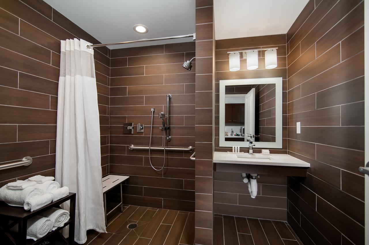 Queen Studio Suite with 2 Queen Beds