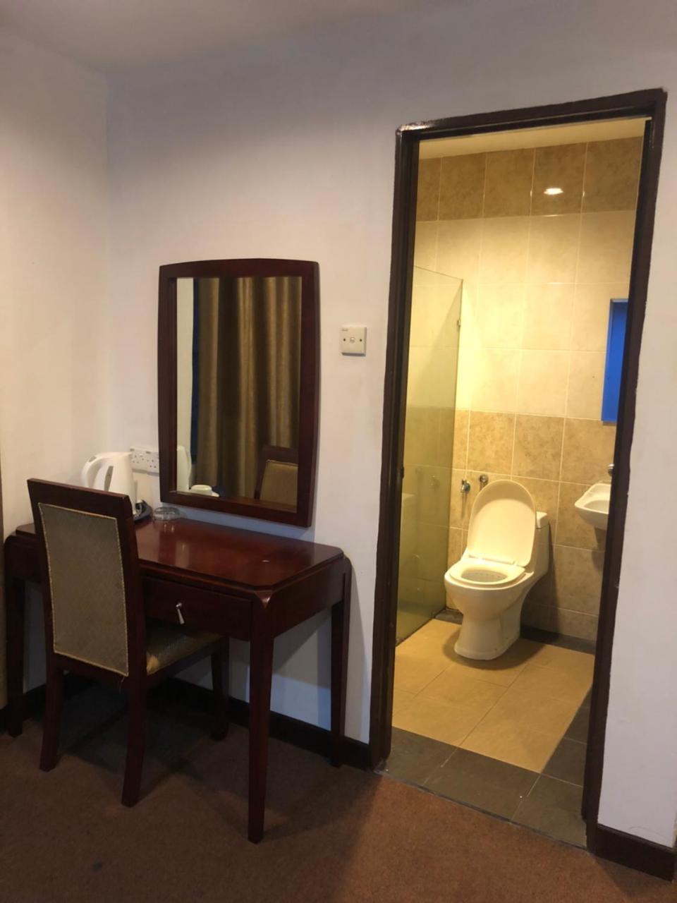 King Room - Hearing Accessible - Non-Smoking