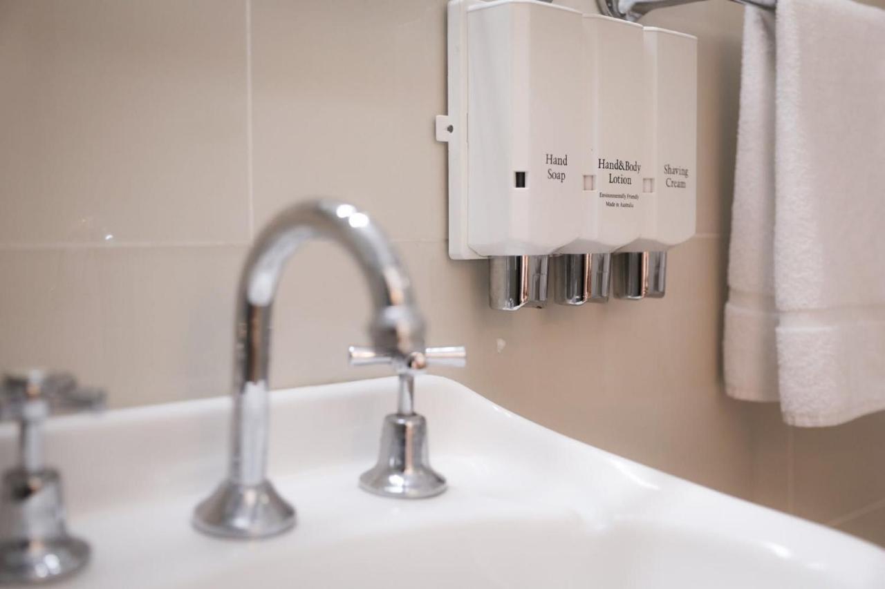 Queen Room,1219848448:JPEG