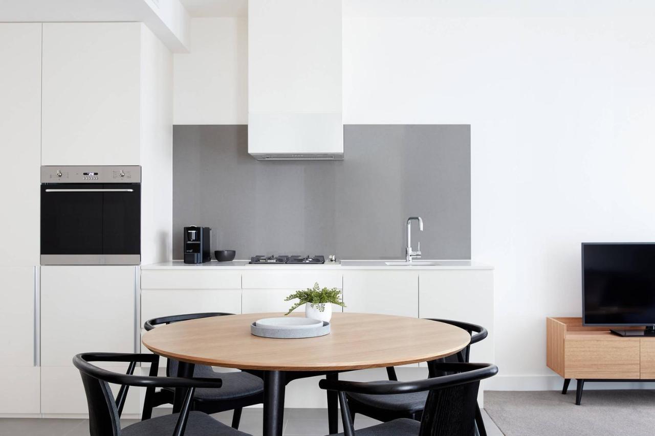 Two-Bedroom Corner Deluxe
