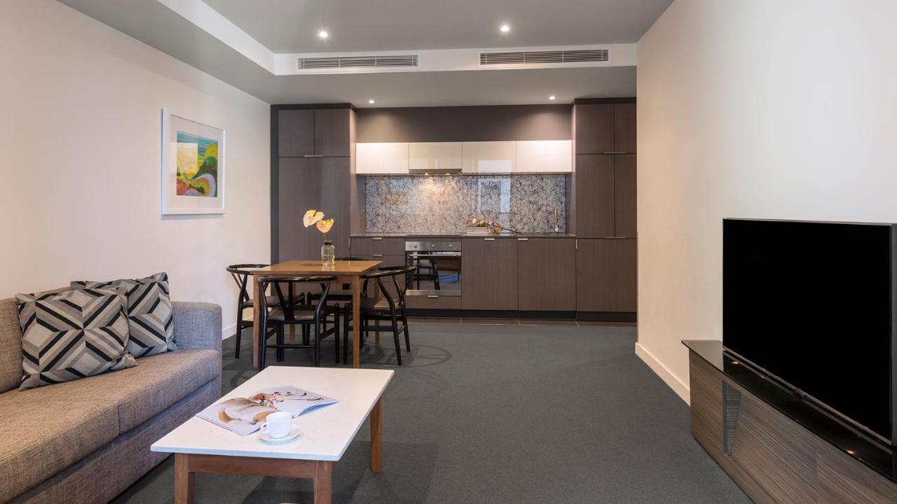Deluxe Two-Bedroom Apartment