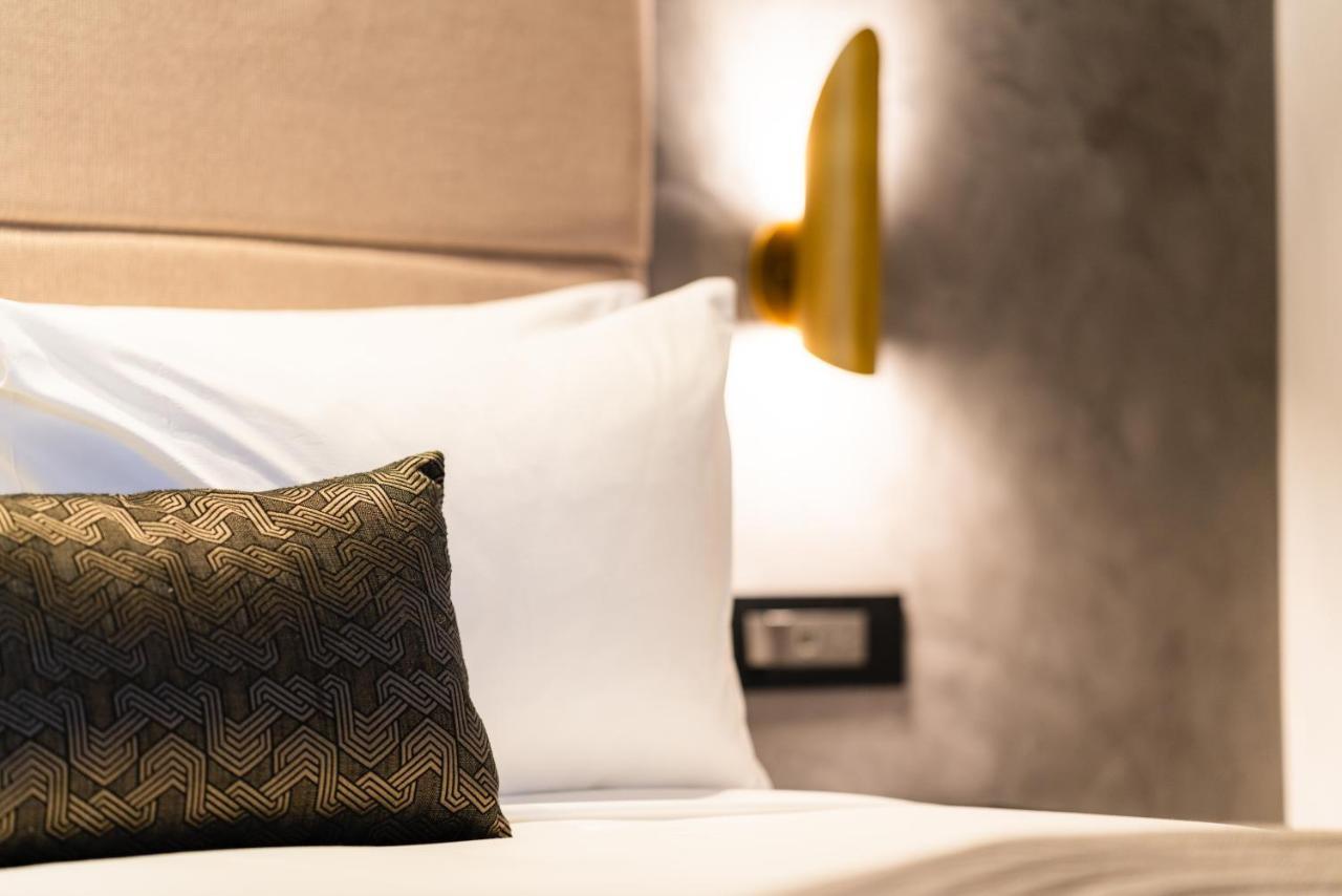 Executive Studio Suite