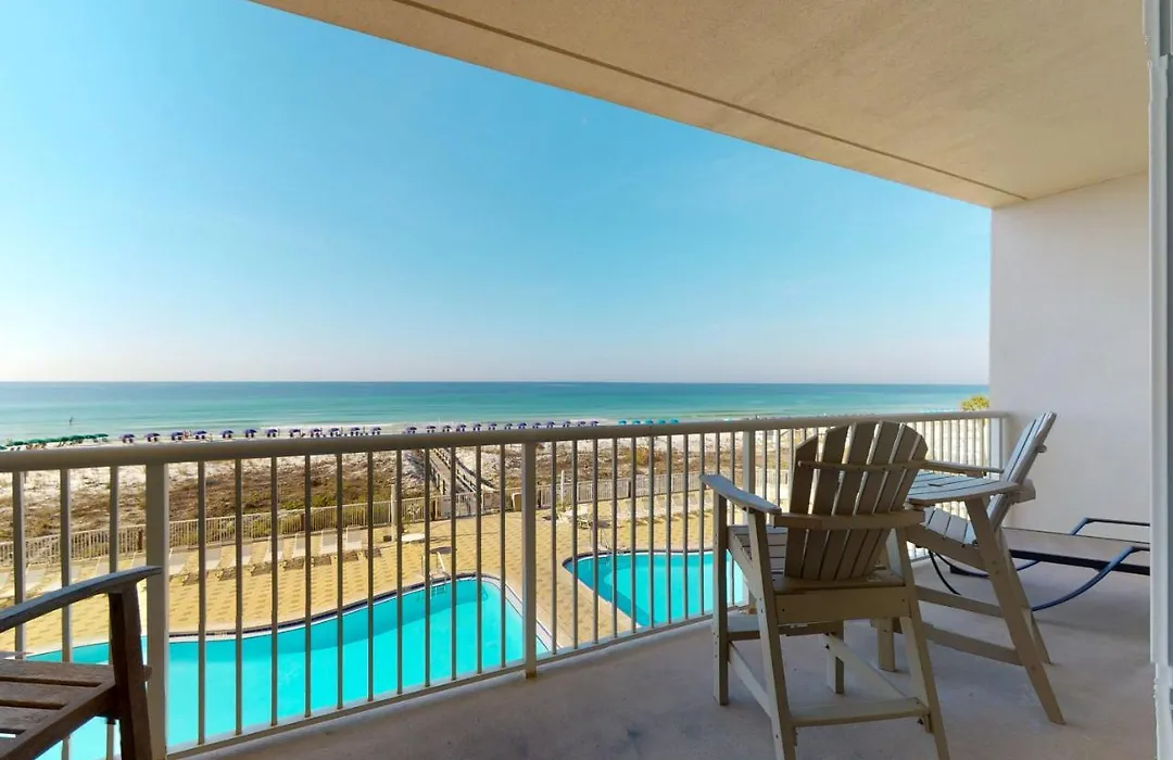 Summer Place 304-1