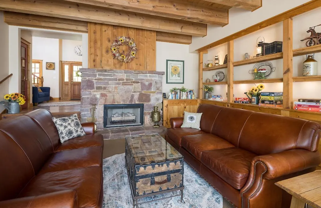 Sunflower Hill Inn-1